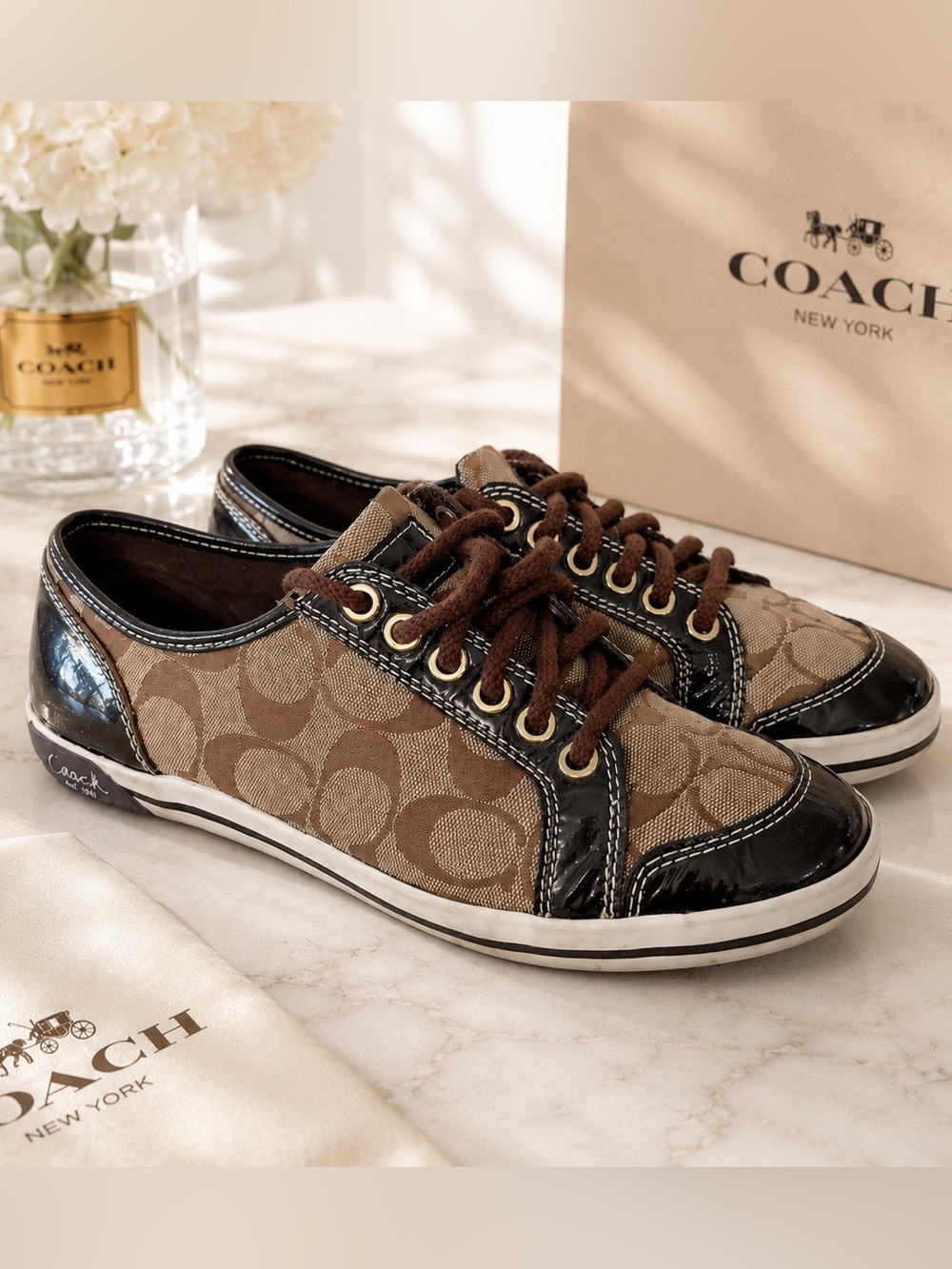 Coach Signature C Jacquard Patent Leather Low Top Sneakers Brown Khaki Size 7